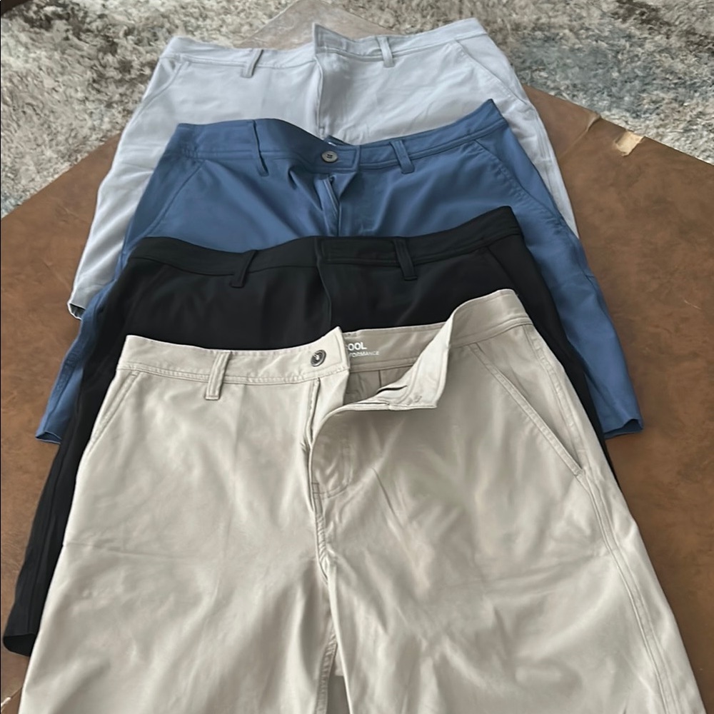 Men's Chino Shorts (4) Set like new!